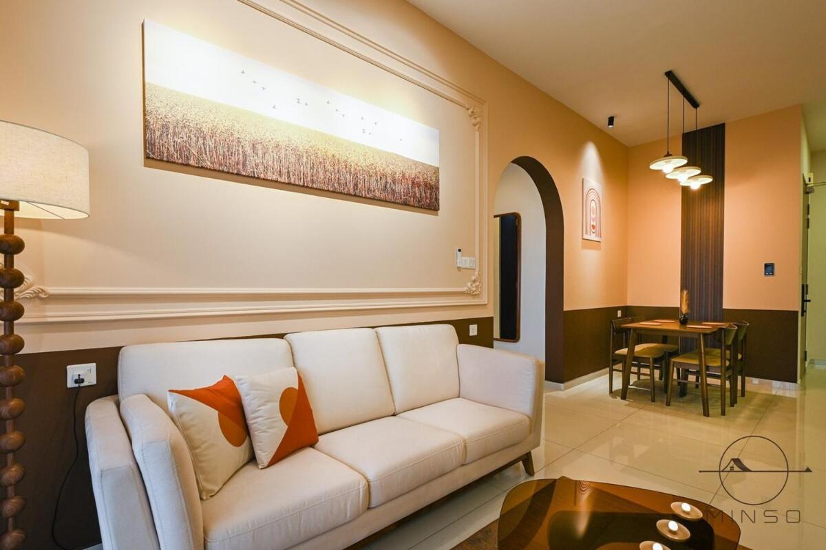 Апартаменты Kingsbay B #5Pax #Vintagewood #Highfloor Джохор-Бару Экстерьер фото