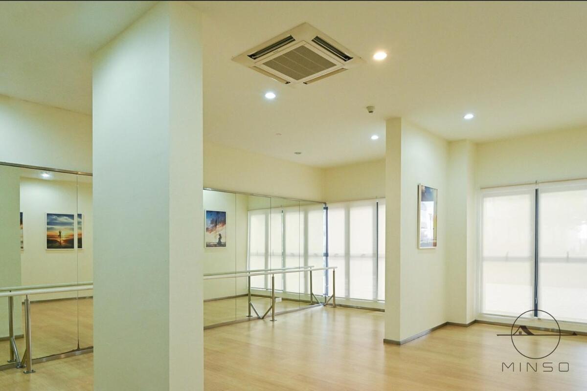 Апартаменты Kingsbay B #5Pax #Vintagewood #Highfloor Джохор-Бару Экстерьер фото